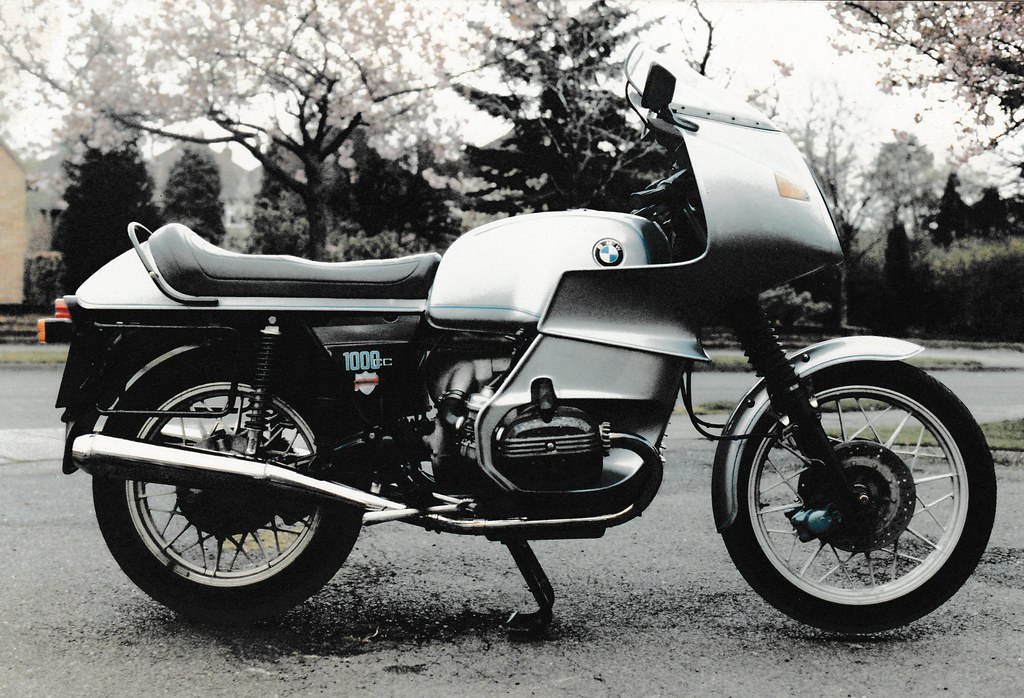 BMW R100RS