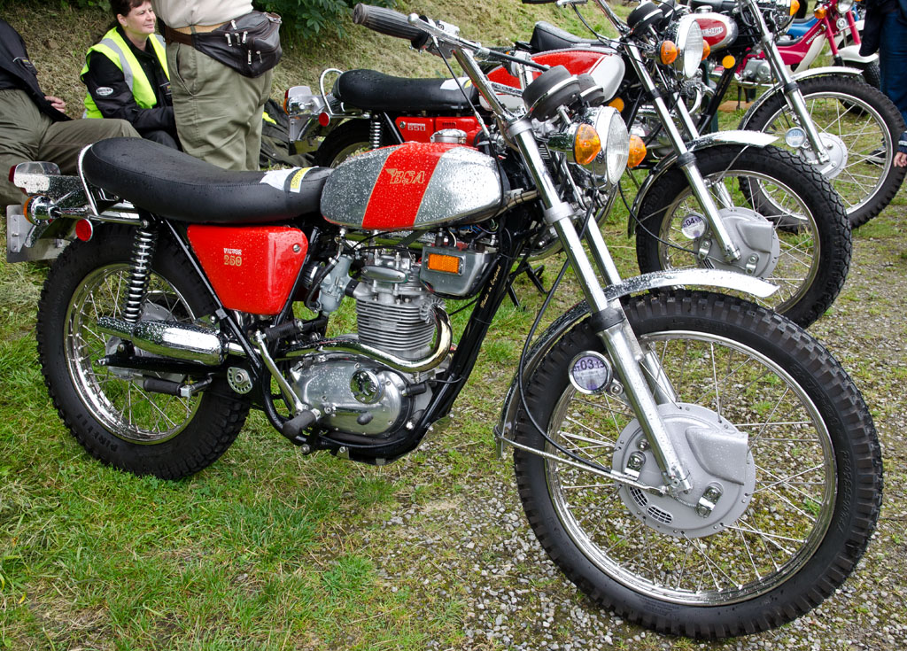 BSA B44 Victor