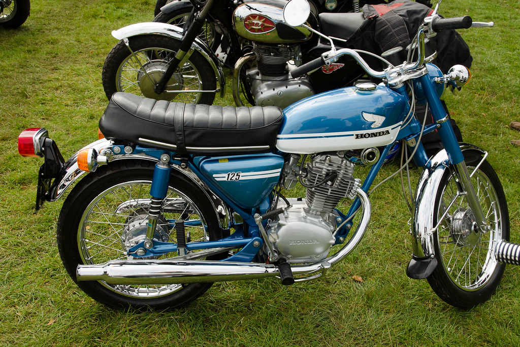 Honda CB125S