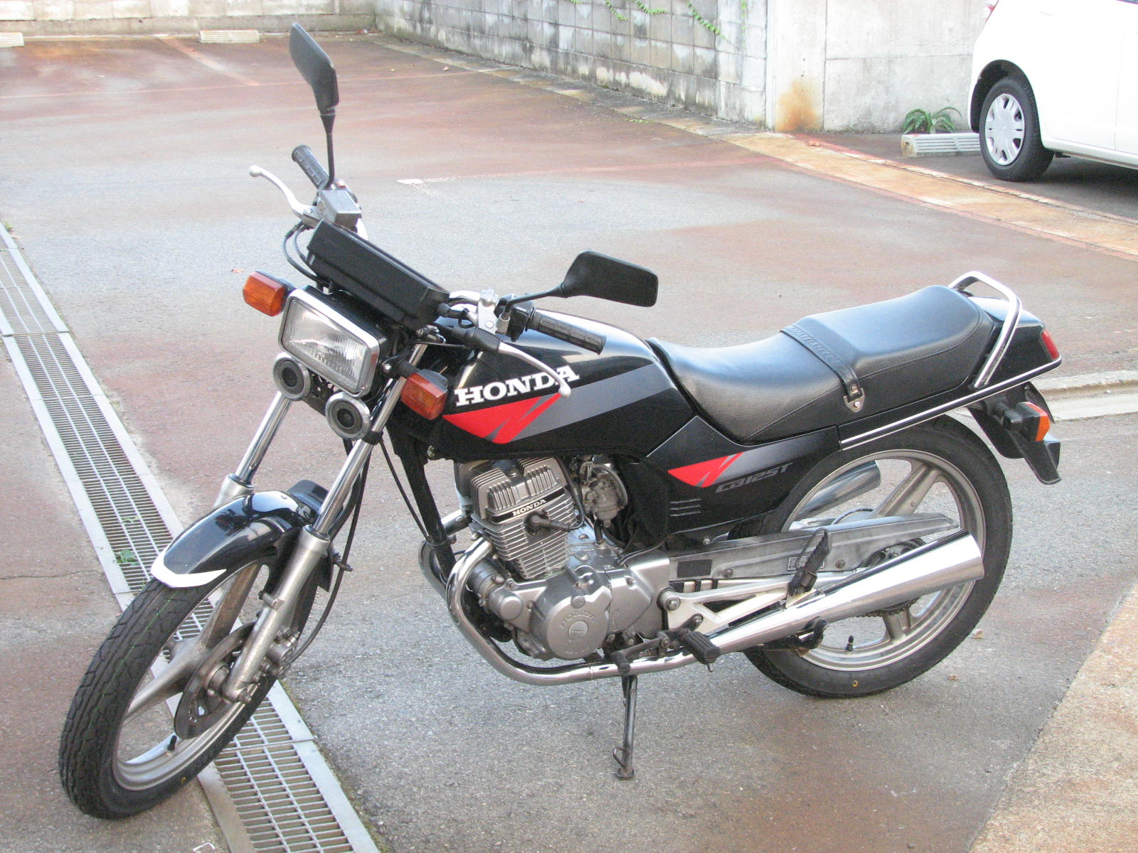 Honda CB125T