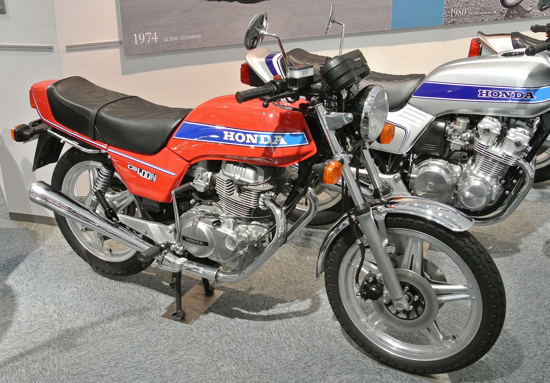 Honda CB400N Super Dream