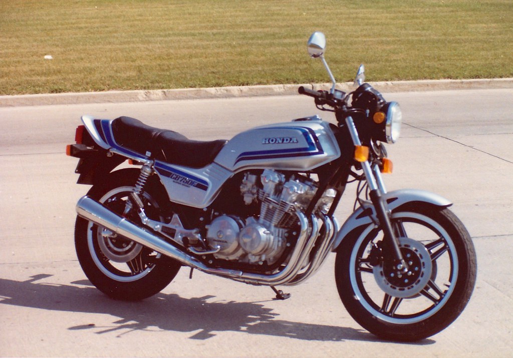 Honda CB750 F2