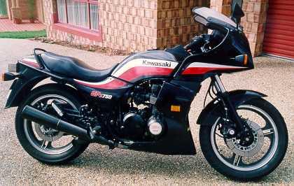 Kawasaki GPz750