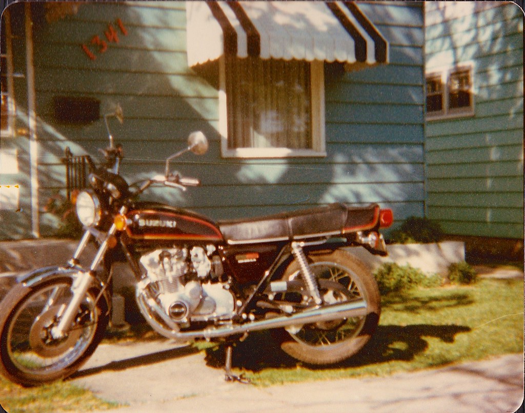 Suzuki GS550