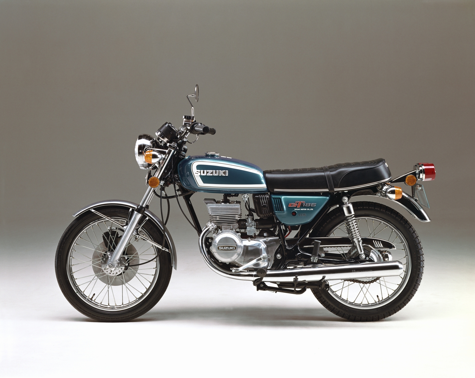 Suzuki GT185