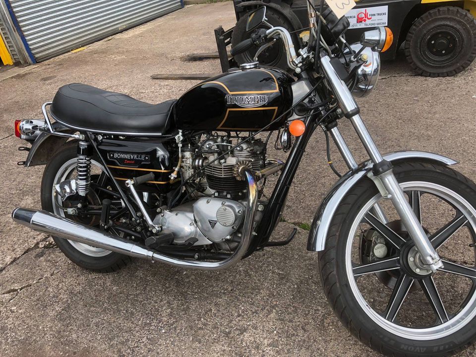 Triumph Bonneville T140