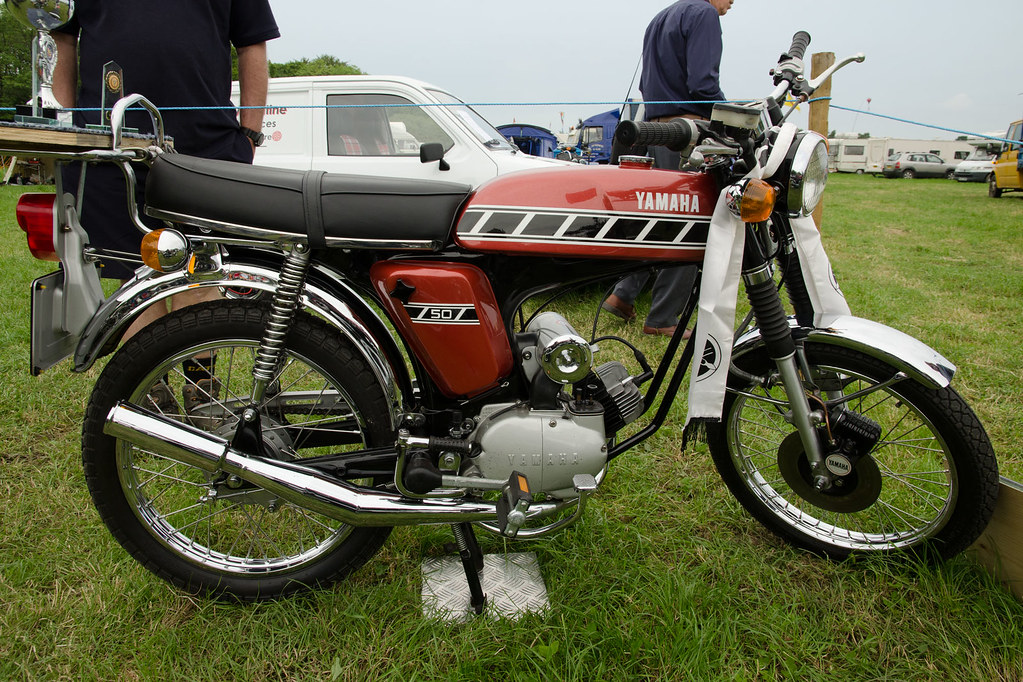 Yamaha FS1-E