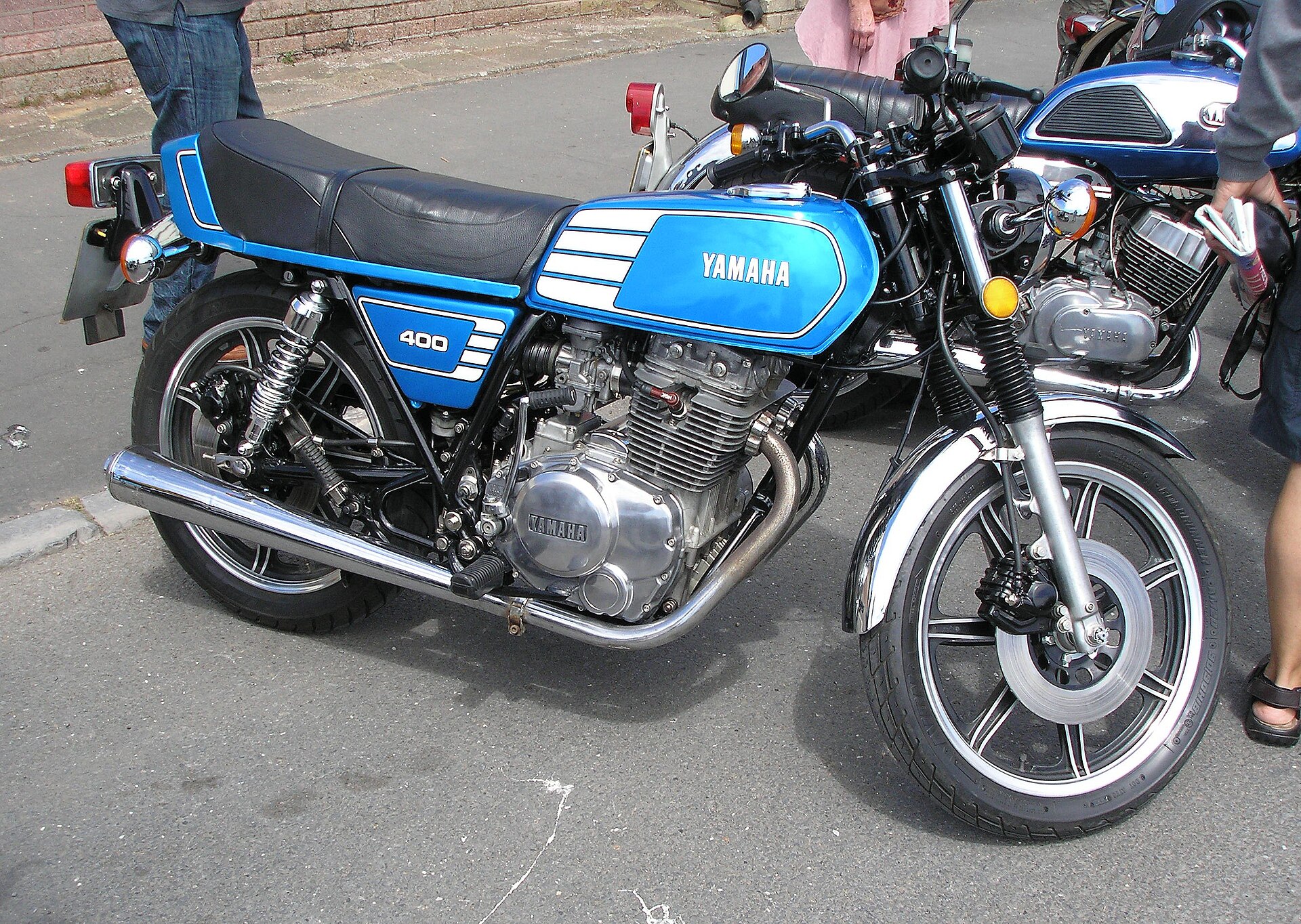 Yamaha XS400